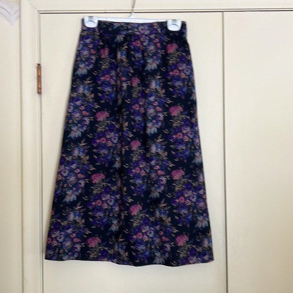 Brooks Brothers skirt sweater set size 8 - Picture 5 of 7